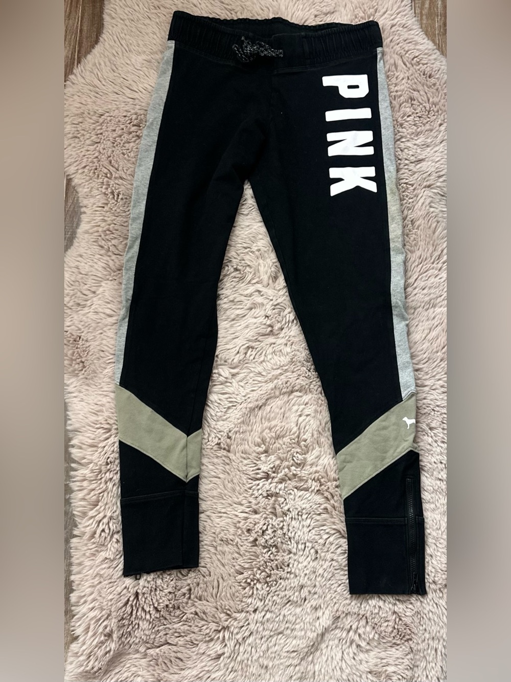 Victoria's Secret PINK Black with Gray & Olive Panel Leggings